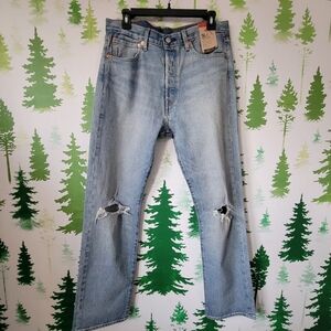 Levi's 501 33x32 Straight Leg Jeans.